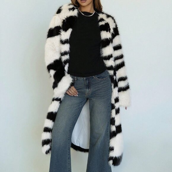 Black And White Casual Women's Zebra Print Color Block Faux Jacket - Picture 3 of 6